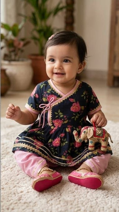 Raat Rani - Girls Lungi Set with Kurta in Navy Floral & Pink