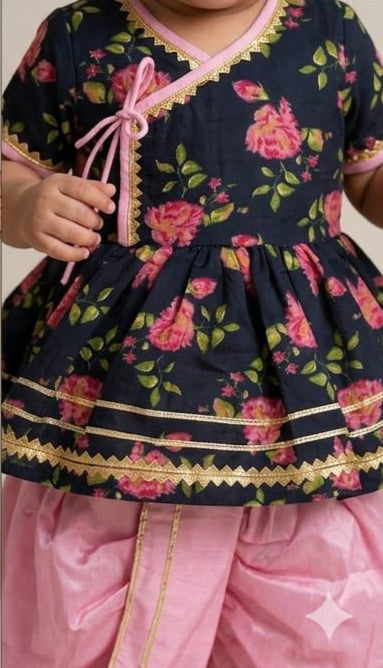 Raat Rani - Girls Lungi Set with Kurta in Navy Floral & Pink